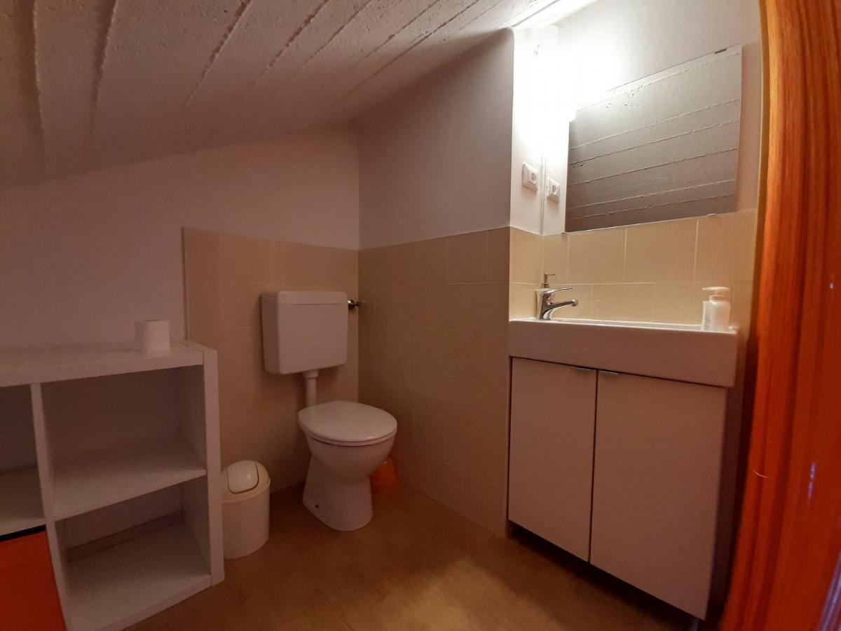 Appartamento Genziana - Con Vista Piscina E Garage Sirmione Exterior foto